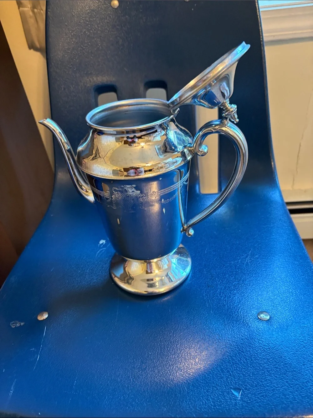 Silver Plated Coffee/Tea Pot - Elegant Silver Finish